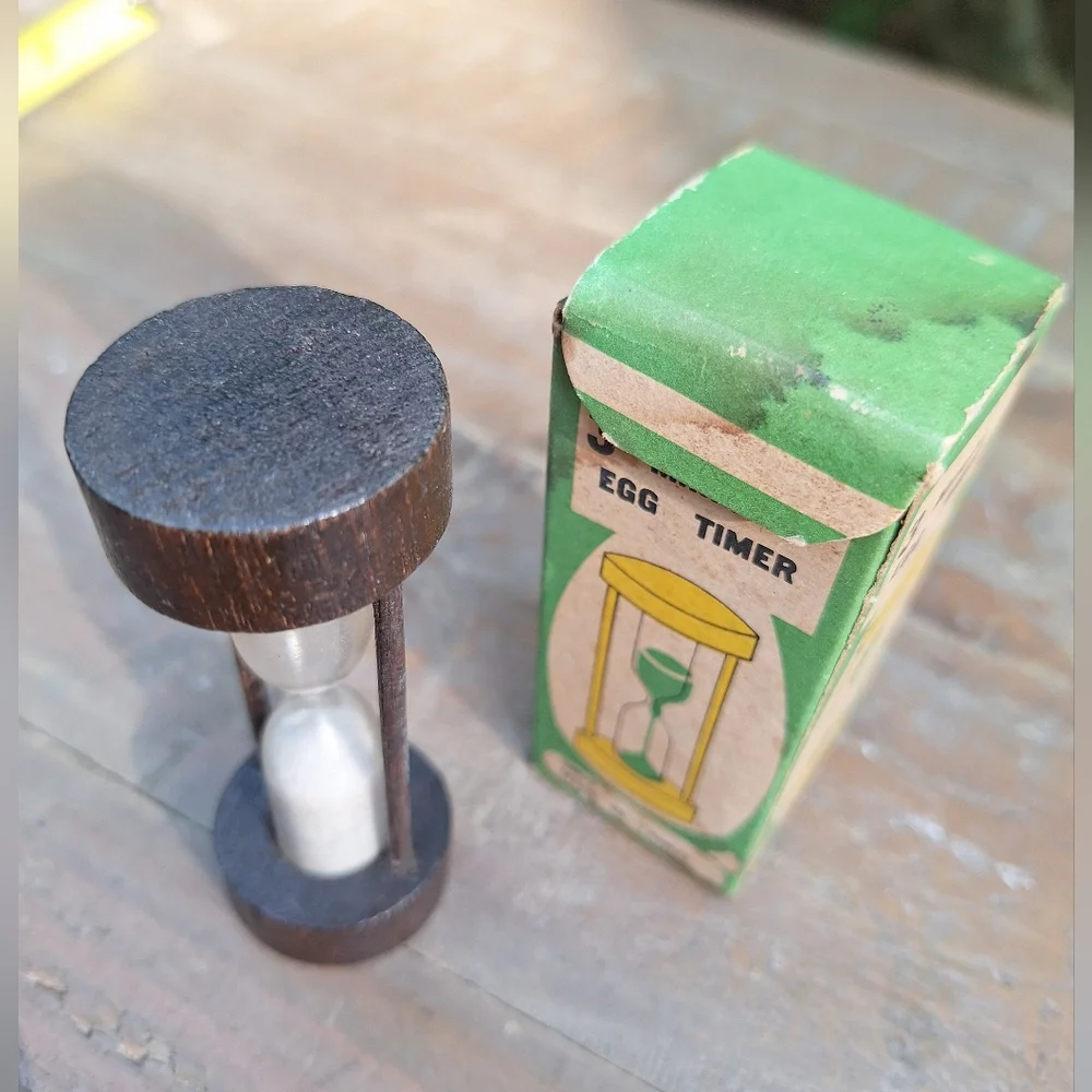 Vintage Egg Timer Wooden Hourglass MCM 1950s with original box 3 Minute Mini